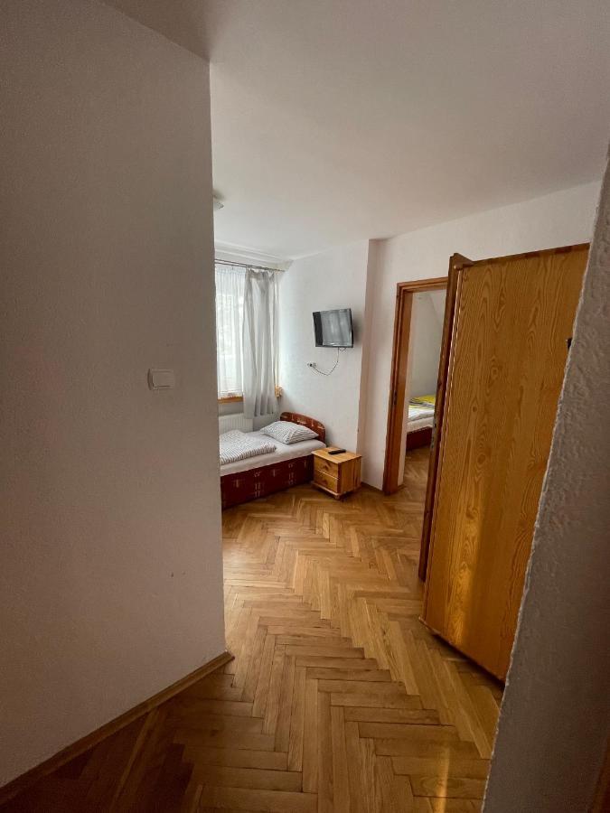 Hotel Gosciniec Ozna Kiczora Esterno foto
