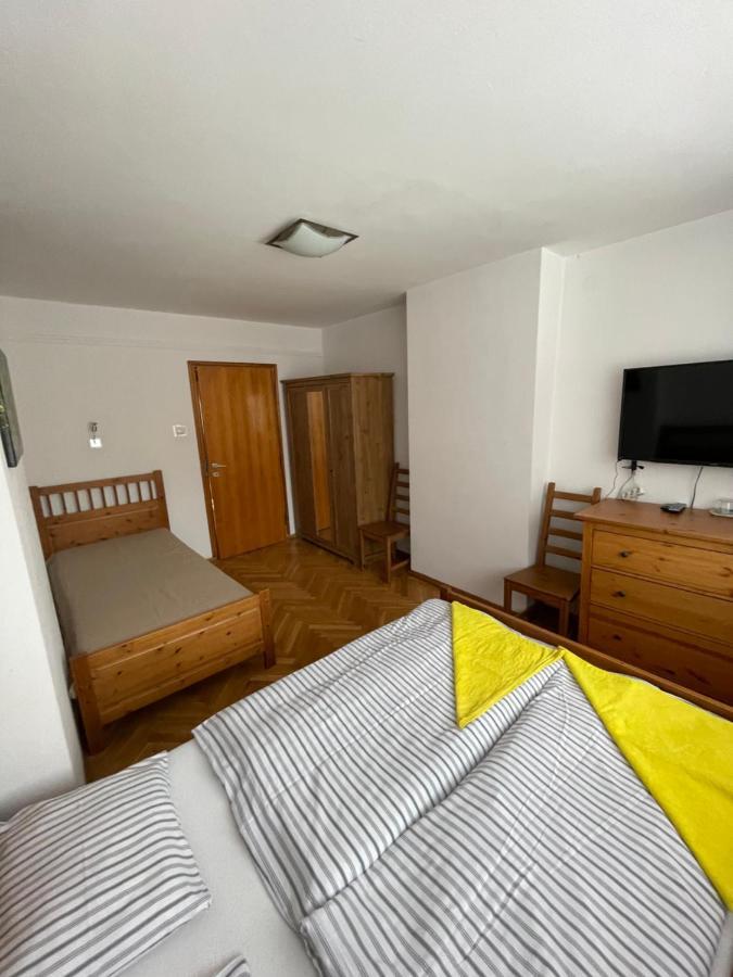 Hotel Gosciniec Ozna Kiczora Esterno foto