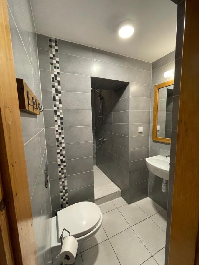 Hotel Gosciniec Ozna Kiczora Esterno foto